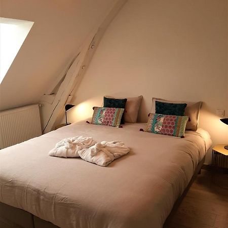 Le Feneau Maison D'Hotes Creuzier-le-Neuf Esterno foto